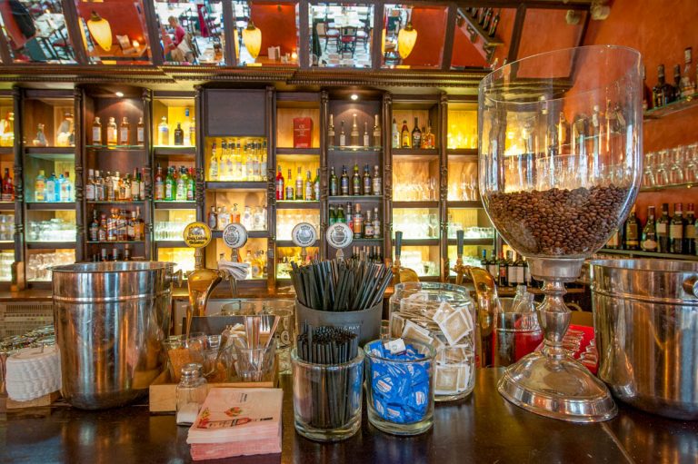 XII Apostel Köln Hotel und Restaurant am Heumarkt in Köln